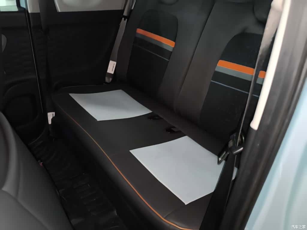 Wuling MINIEV, 2021 17