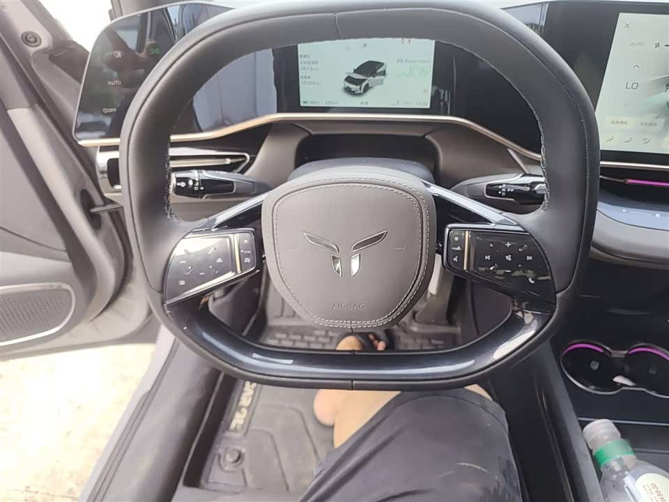 Hongqi EH7 Hongqi EH7