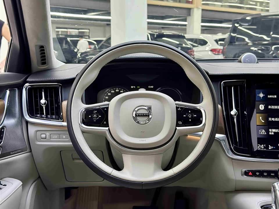 Volvo S90 Volvo S90