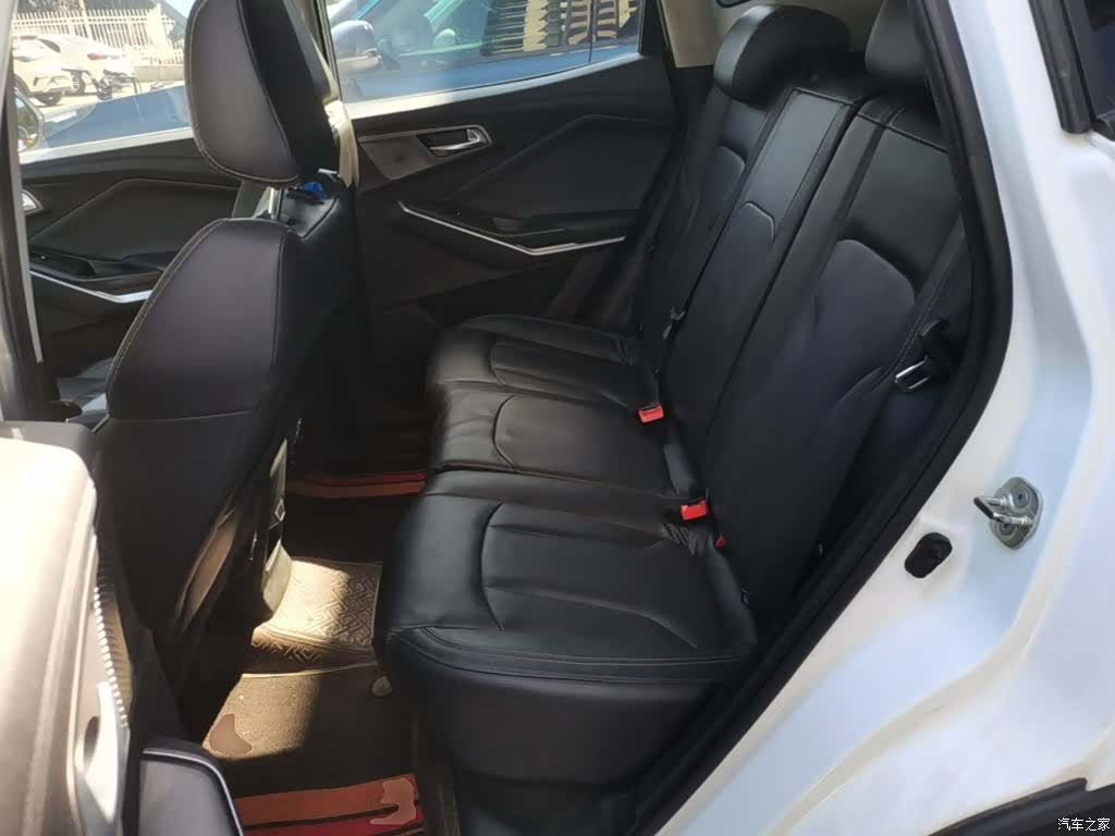 Changan CS15, 2022 17