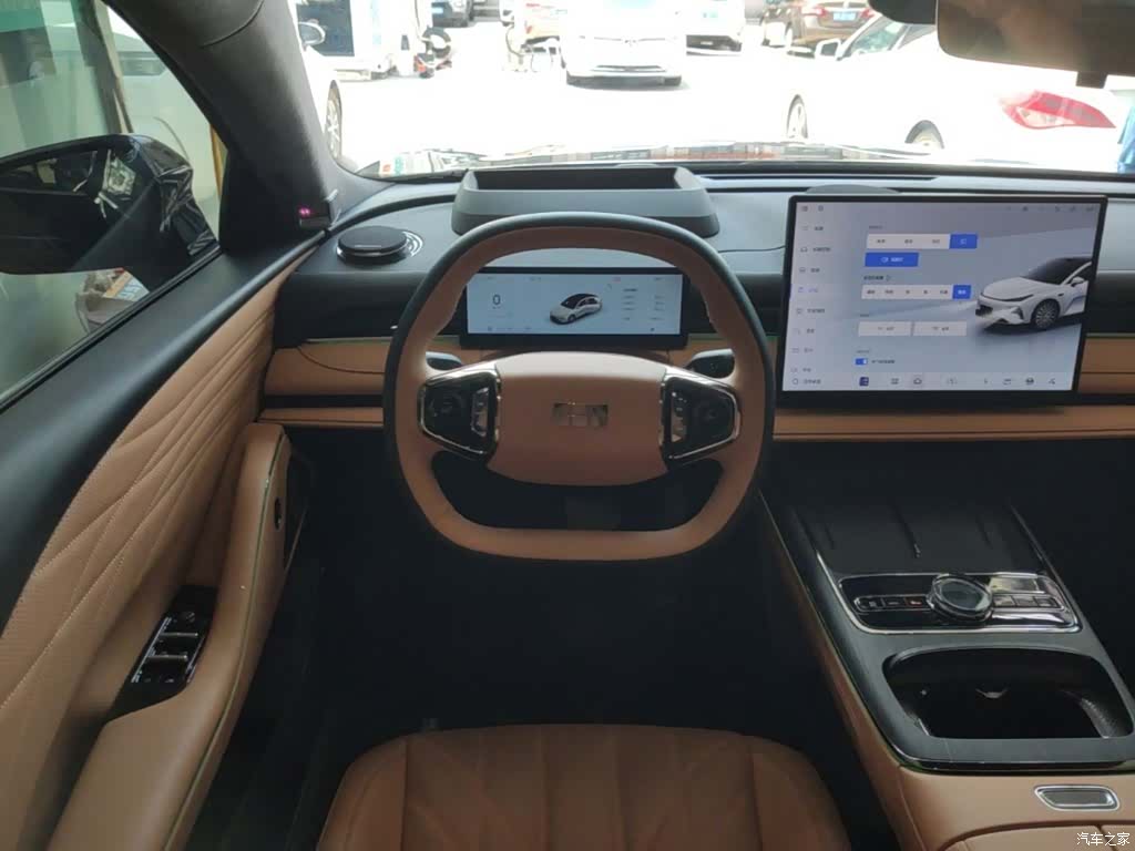 Geely 8, 2025 11