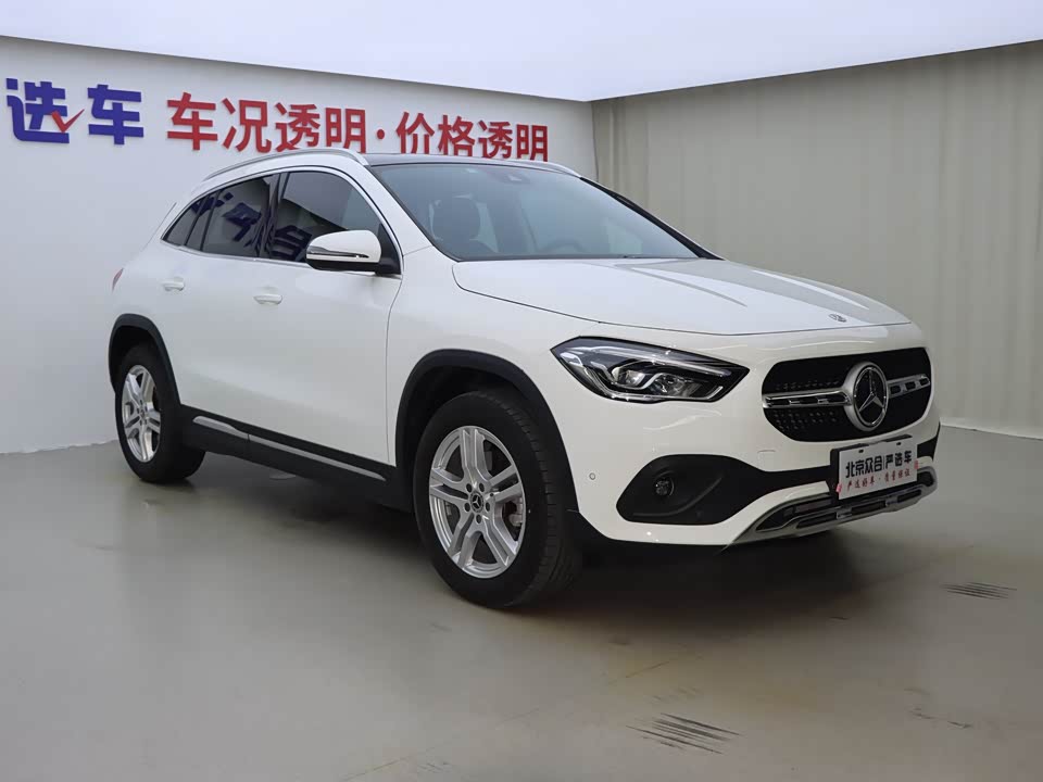 Mercedes-Benz GLA