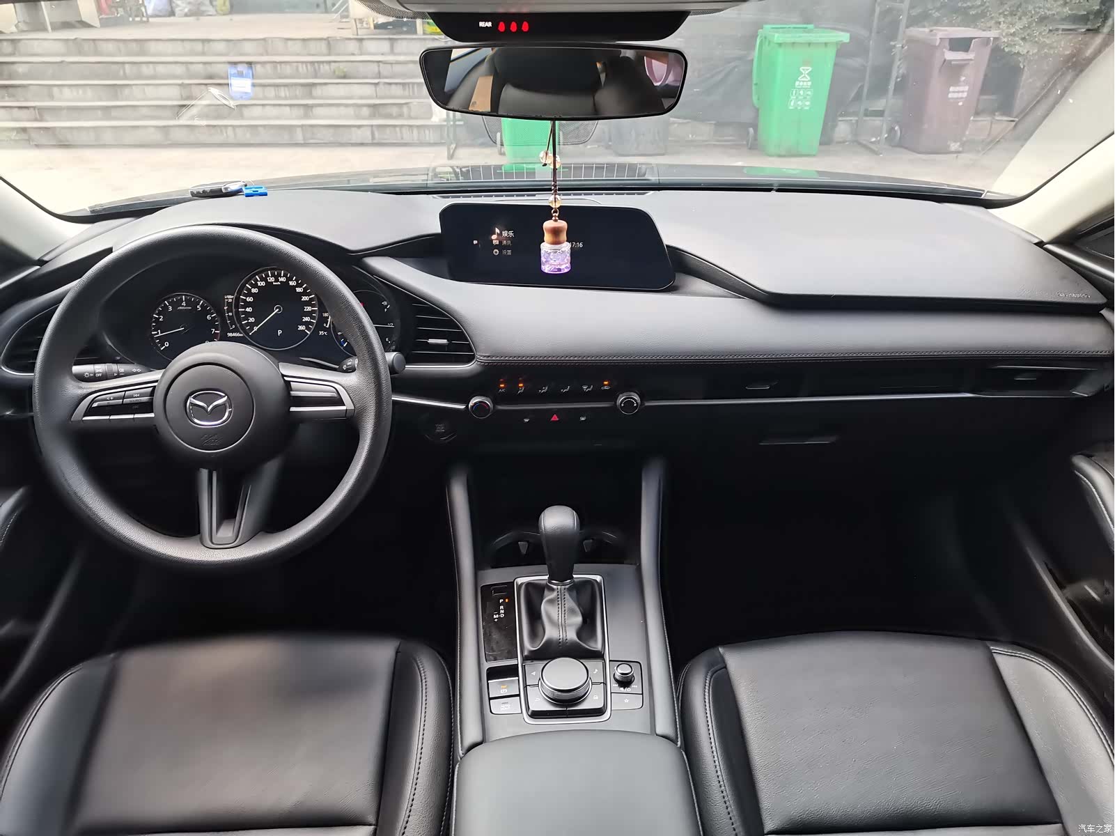 Mazda Mazda3, 2020 все фото