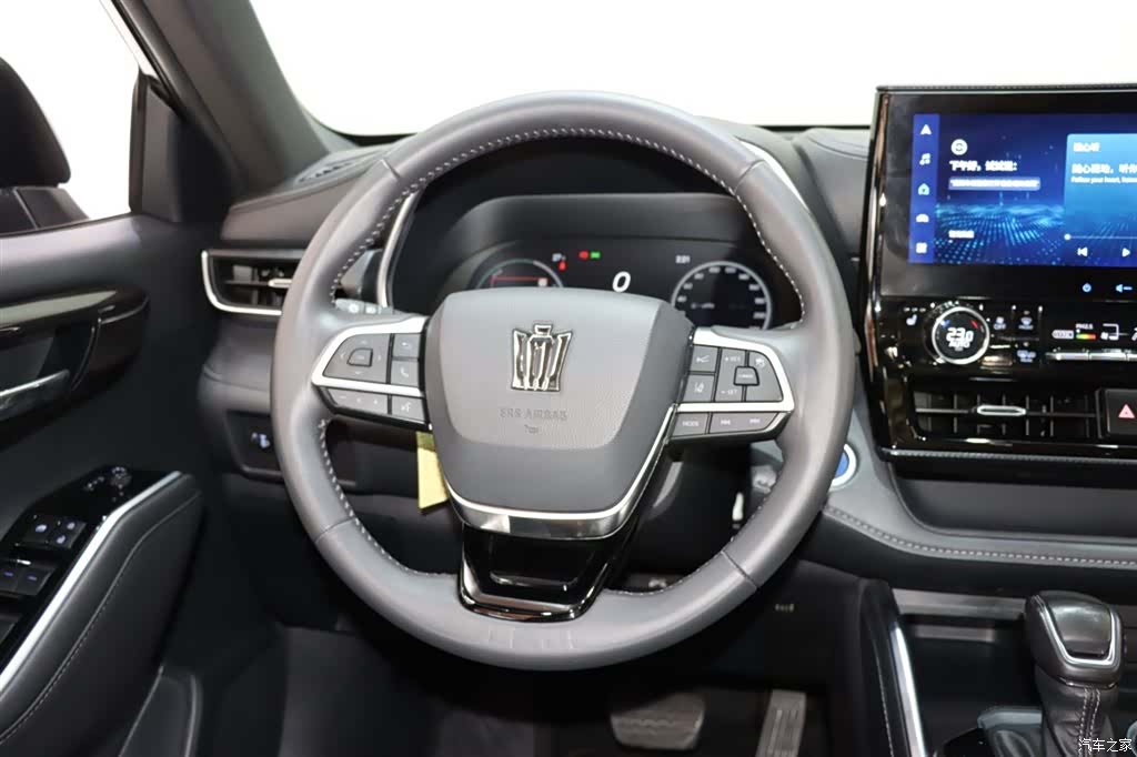 Toyota Crown, 2022 14