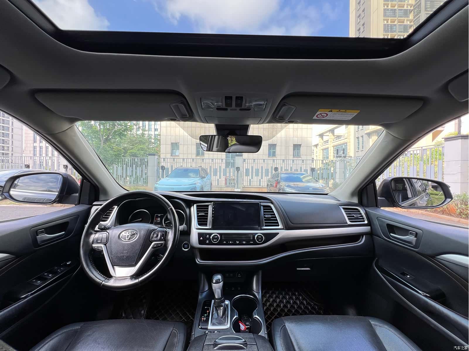 Toyota Highlander, 2020 все фото