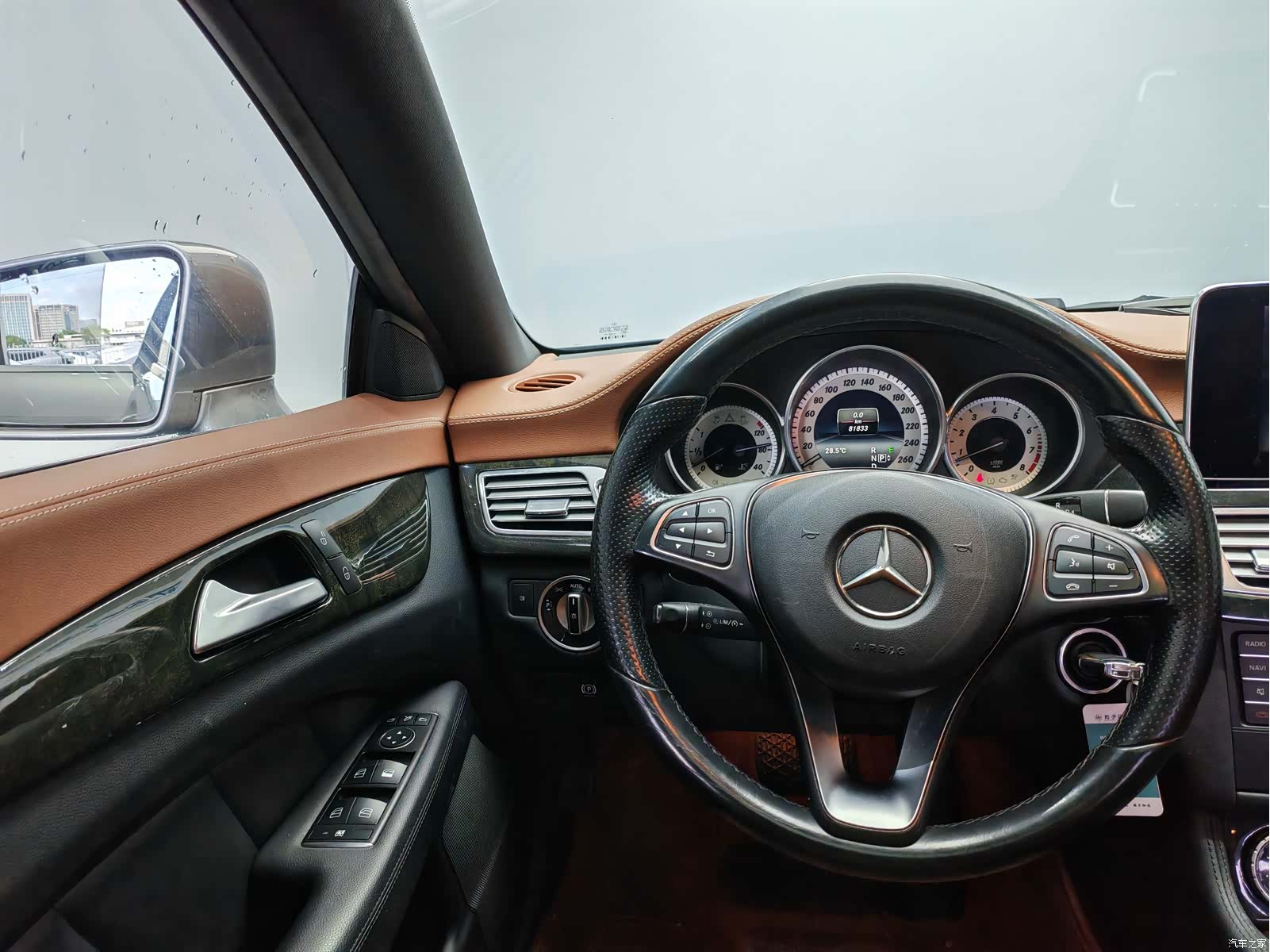 Mercedes-Benz CLS, 2015 9