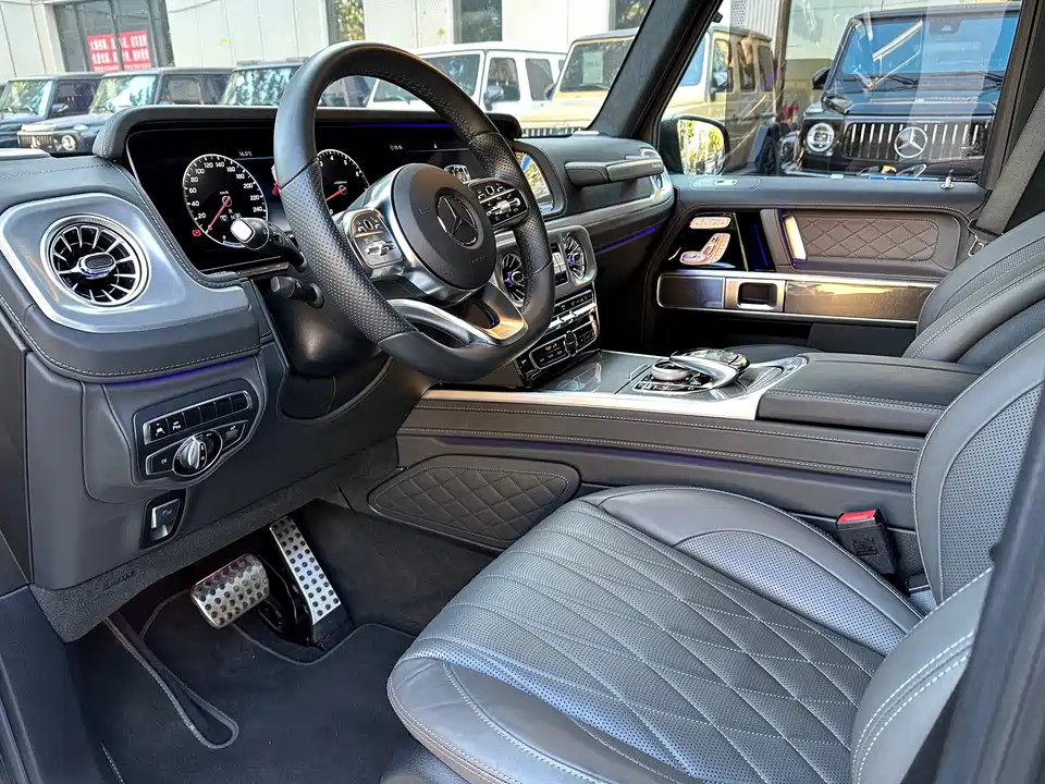 Mercedes-Benz G-class