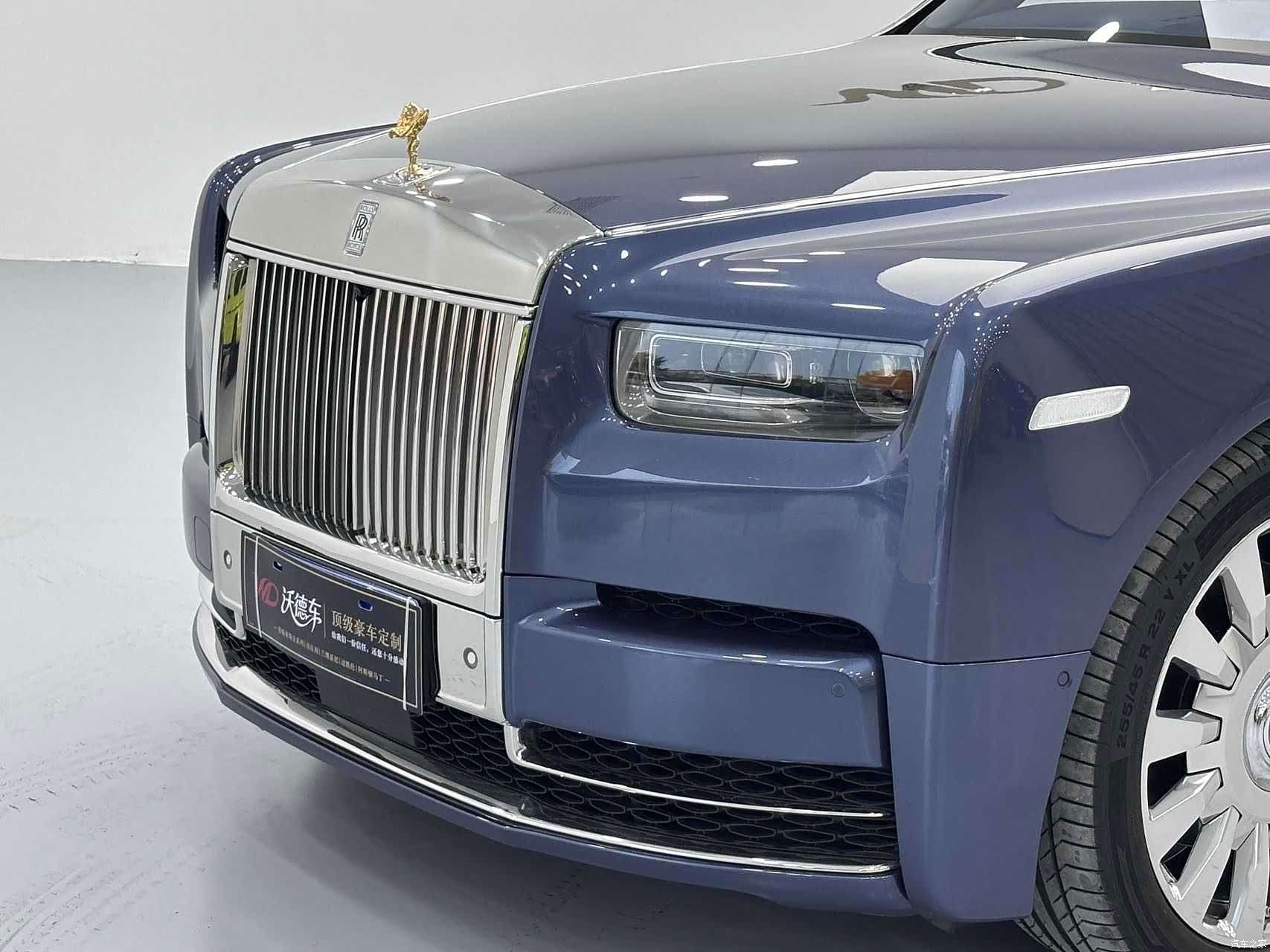 Rolls-Royce Phantom, 2024 9