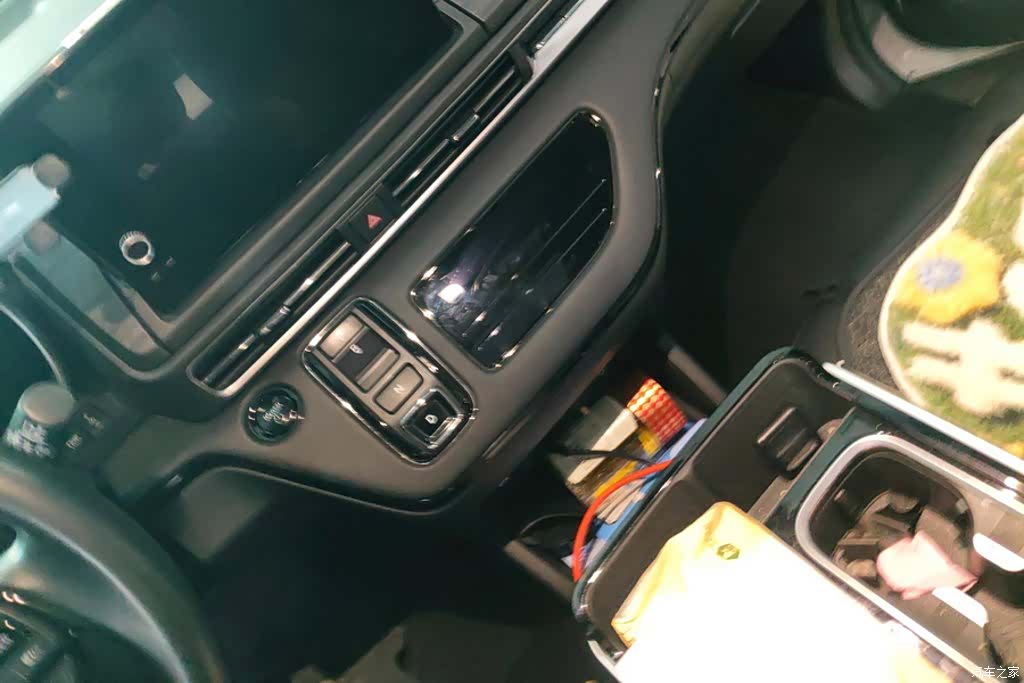 Honda Elysion, 2025 16