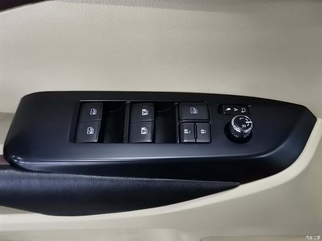 Toyota Highlander, 2015 9