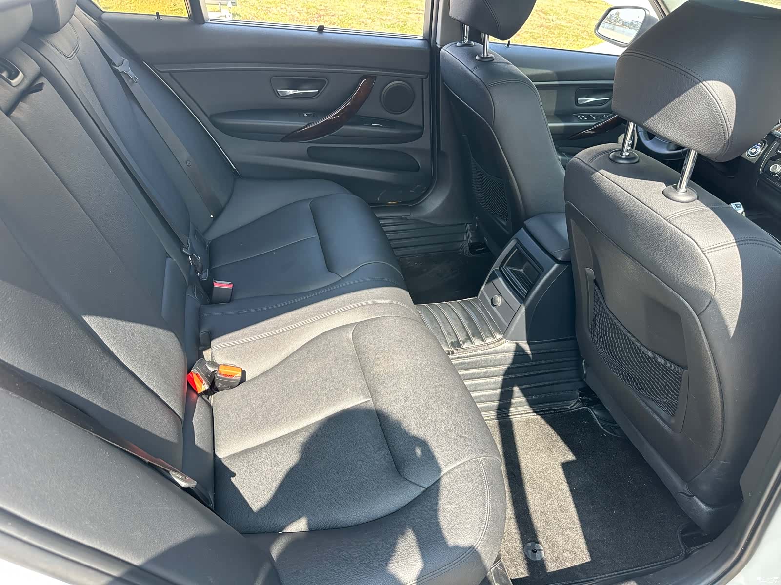 BMW 3 Series, 2013 12