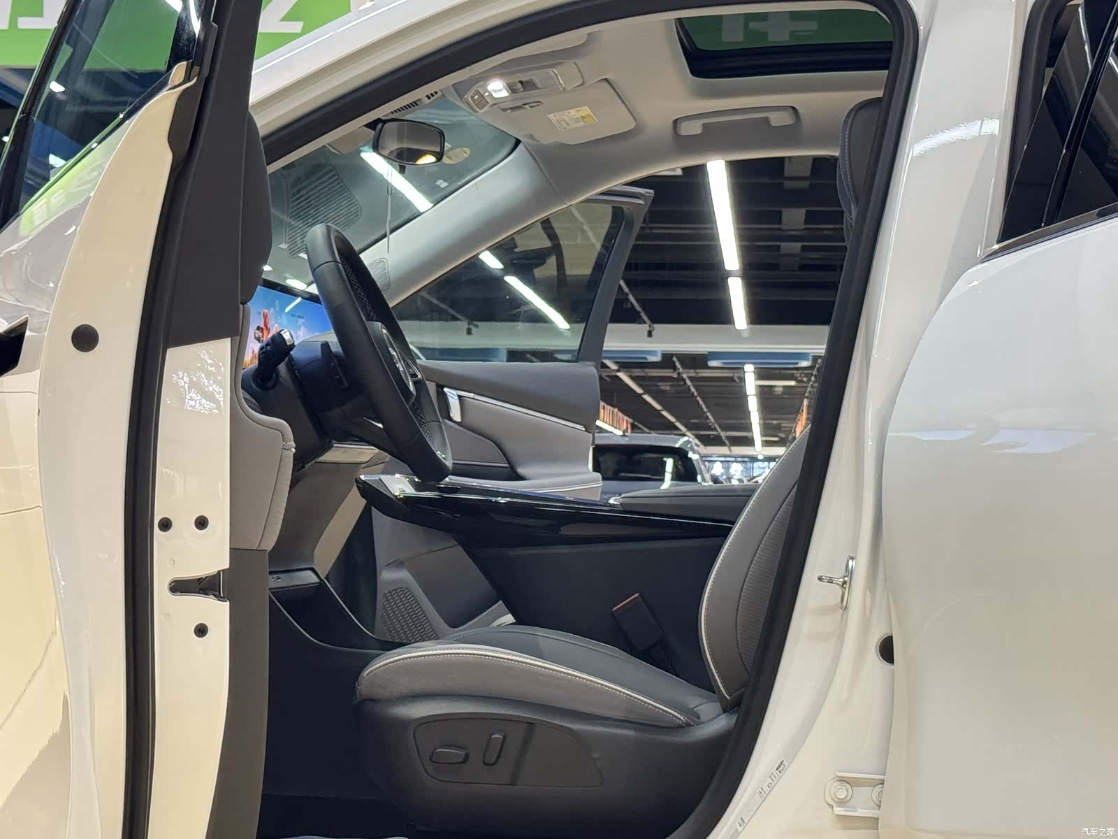 Buick E5, 2025 6