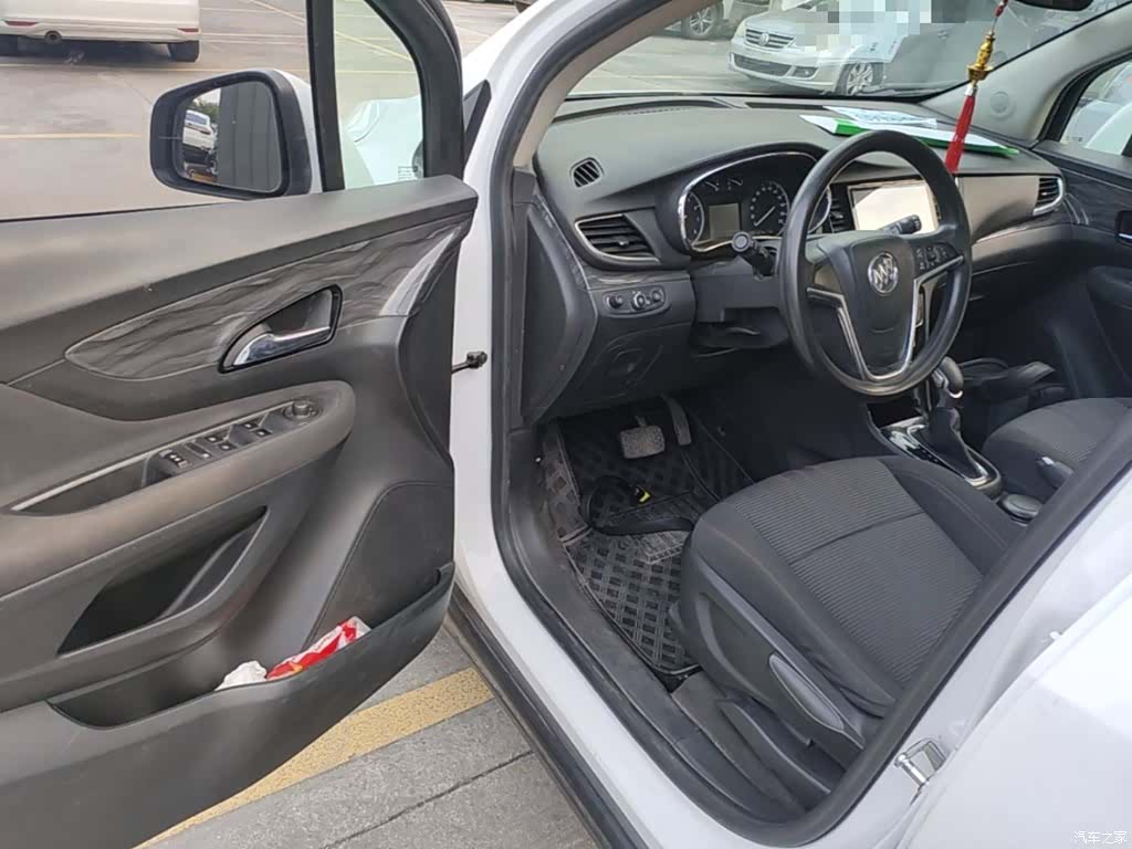 Buick Encore, 2016 16