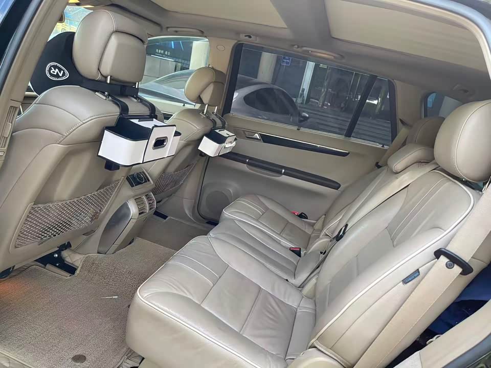 Mercedes-Benz R-class