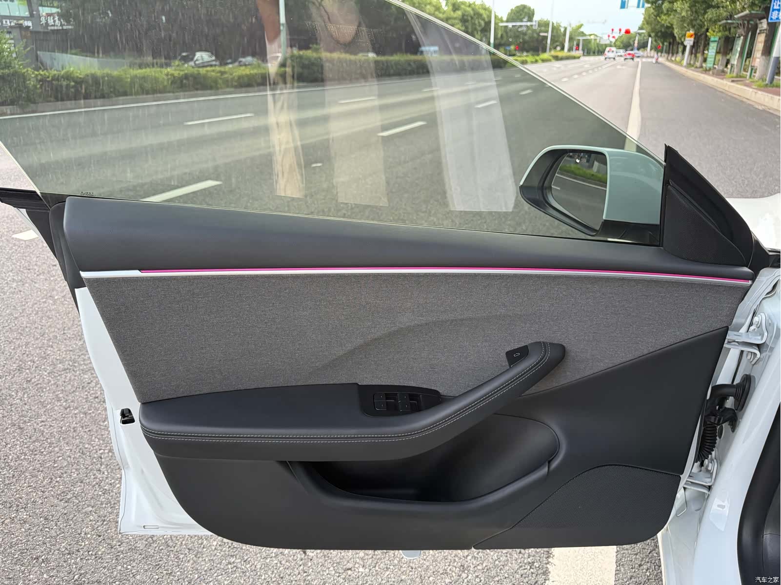 Tesla Model 3, 2024 9