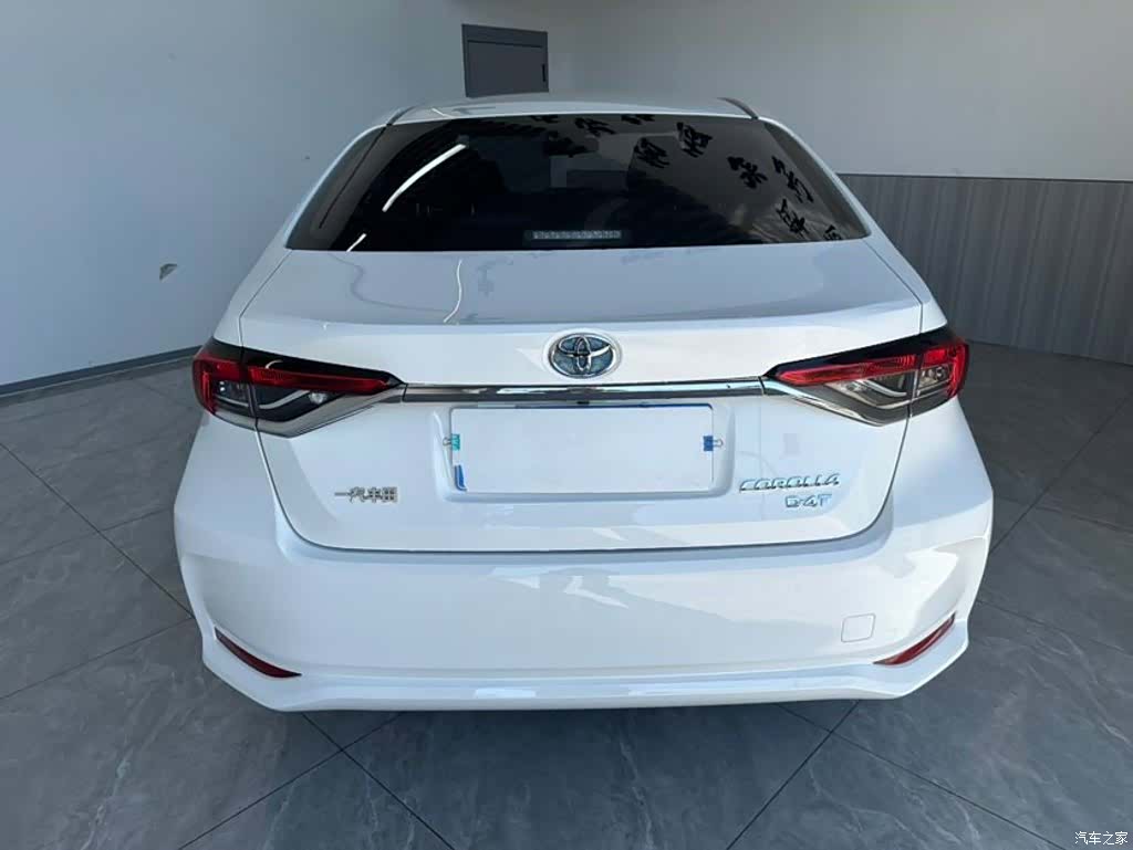 Toyota Corolla, 2022 все фото