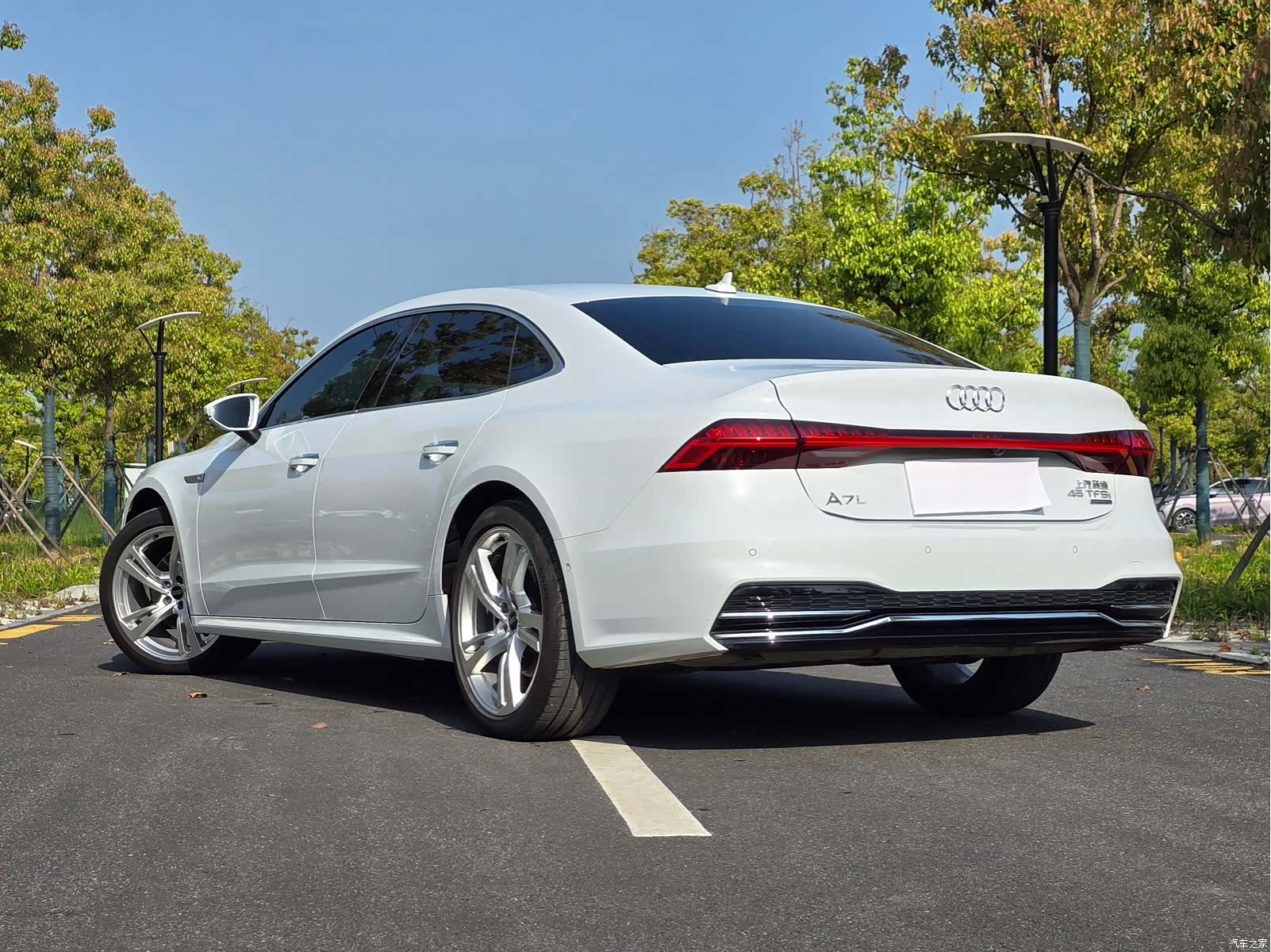 Audi A7L, 2024 11