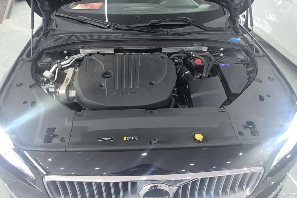 Volvo S90, 2024 10