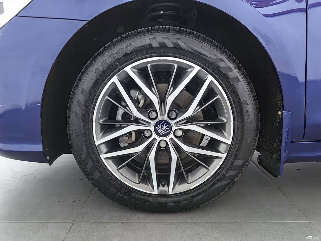 BYD Qin, 2022 17