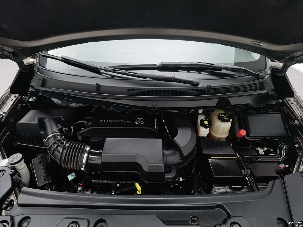 Buick GL8, 2022 6