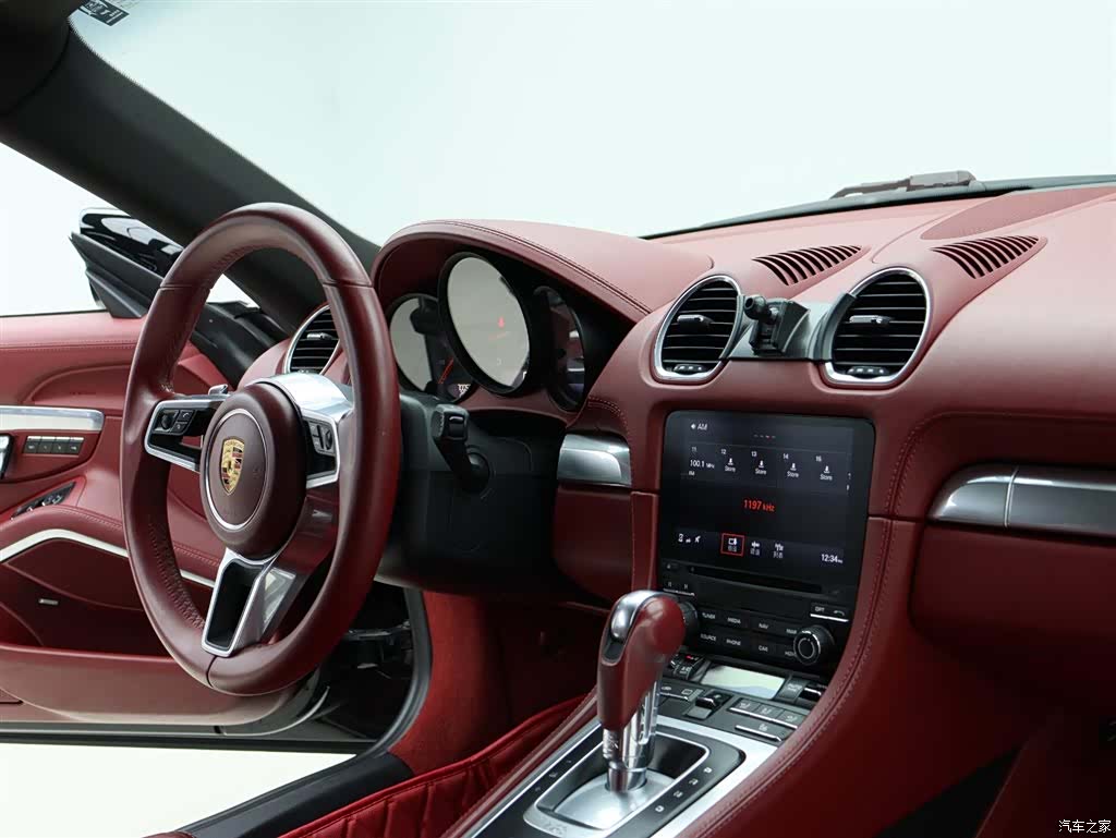 Porsche Cayman, 2017 16