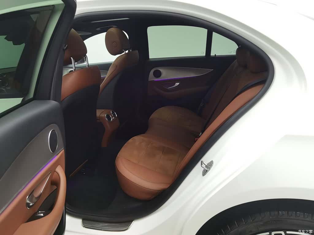 Mercedes-Benz E-Class, 2017 15