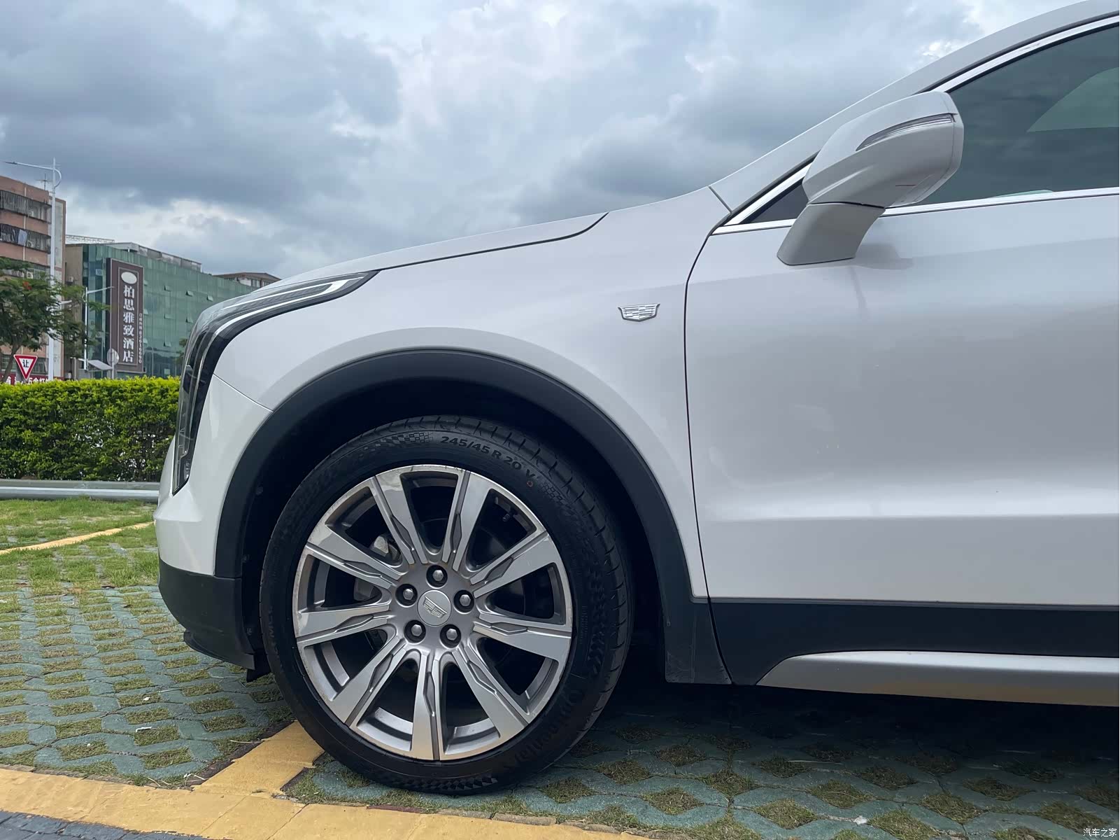 Cadillac XT4, 2019 8