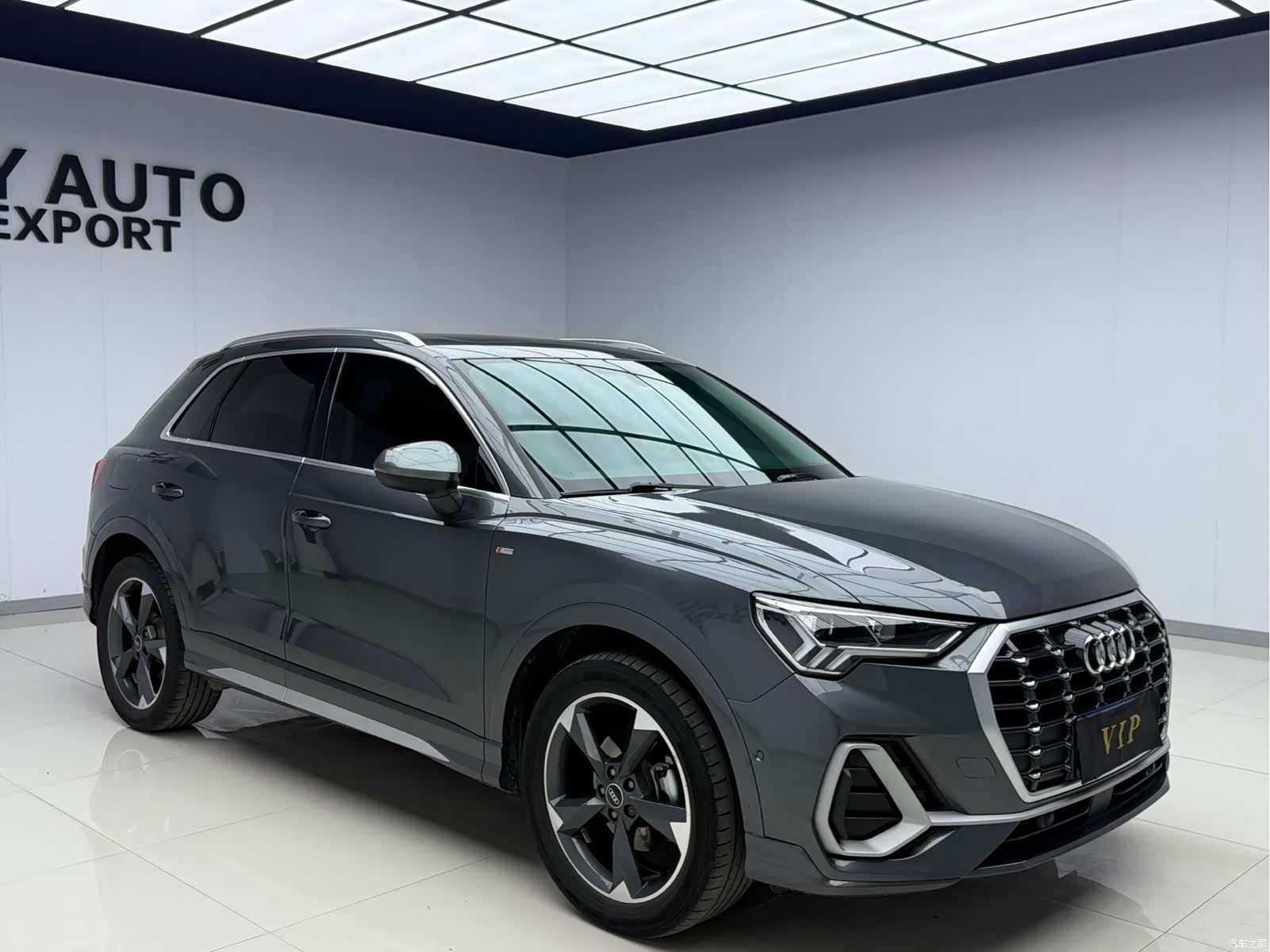 Audi Q3, 2022 3