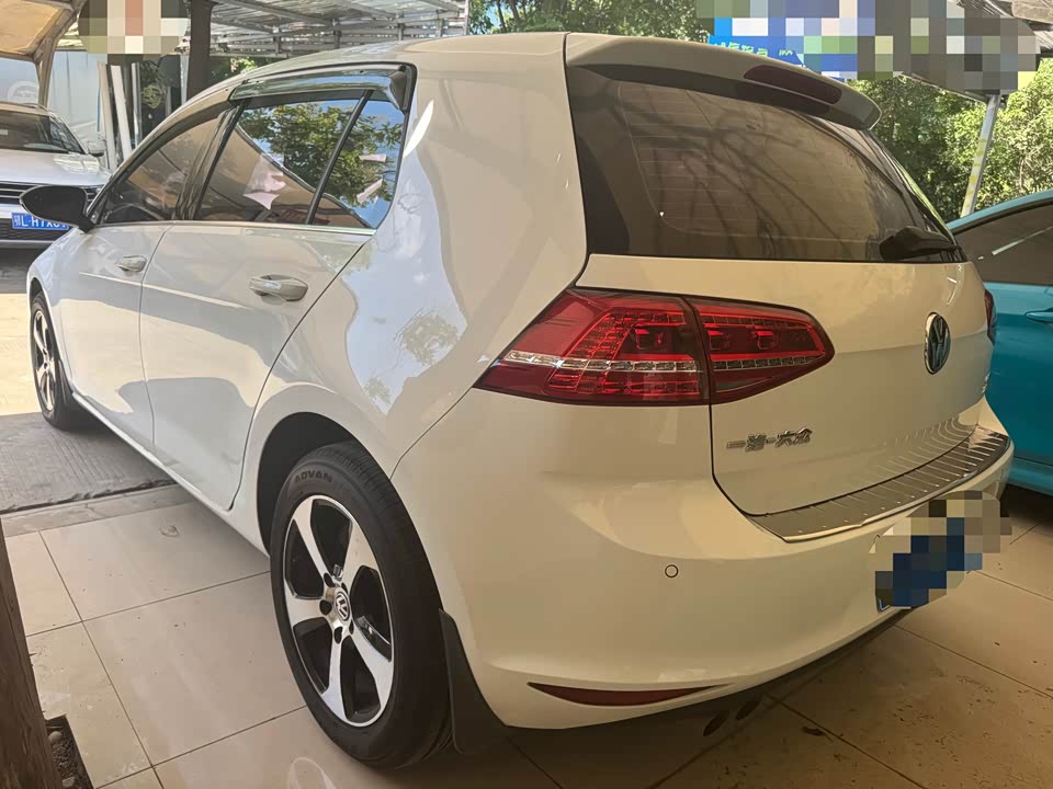 Volkswagen golf