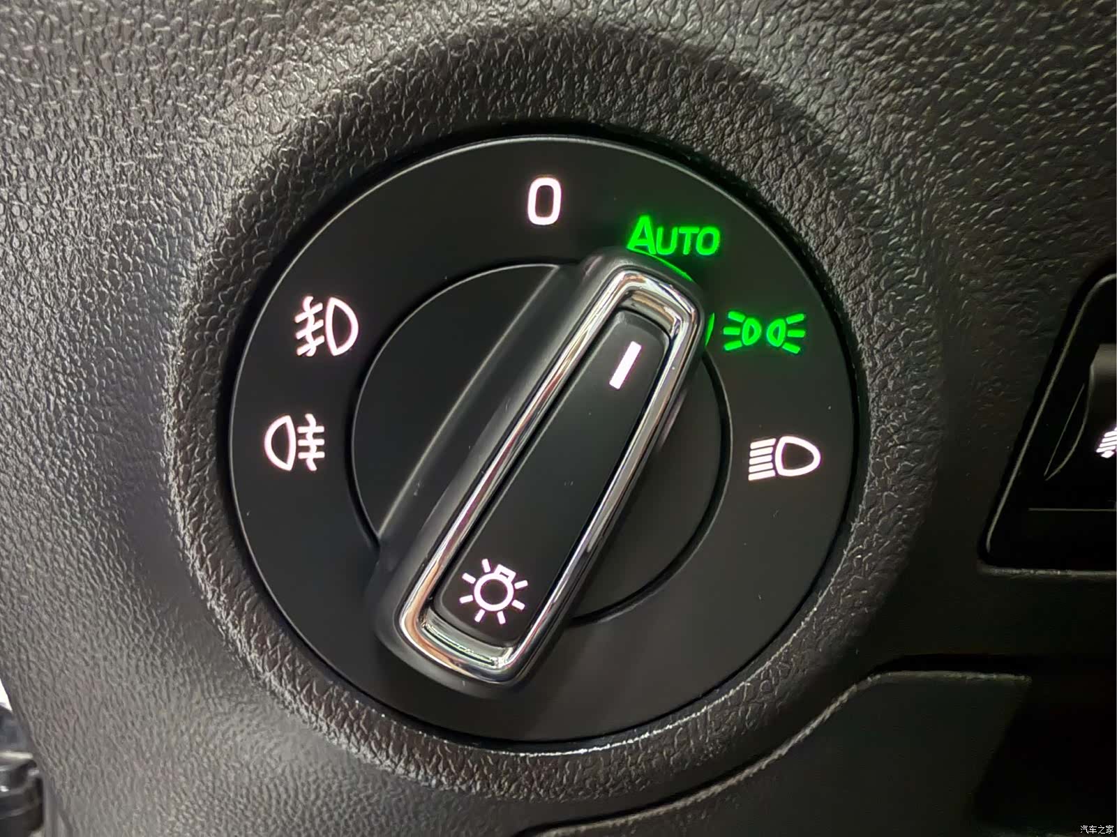 Skoda Karoq, 2023 18
