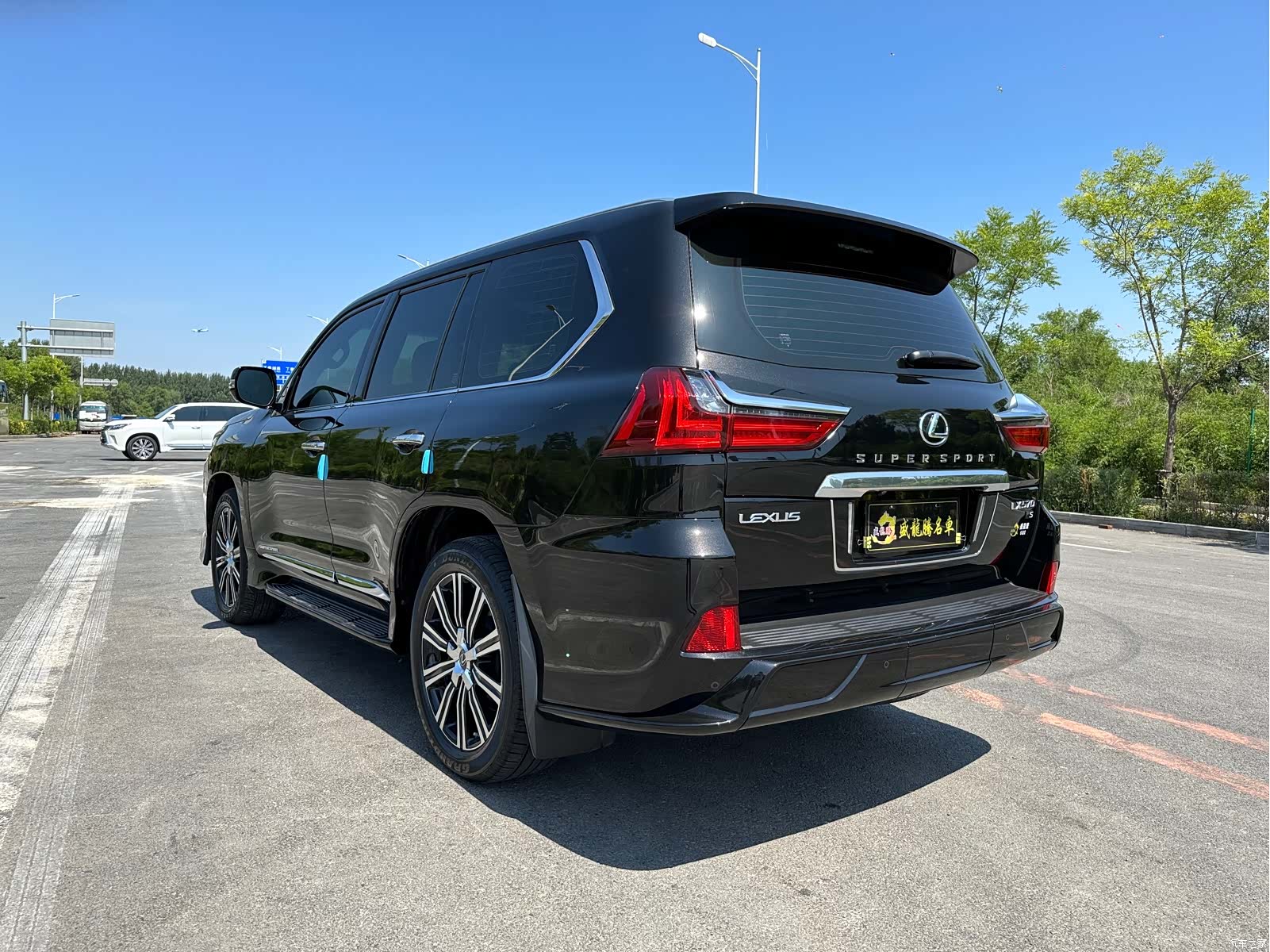 Lexus LX, 2020 6
