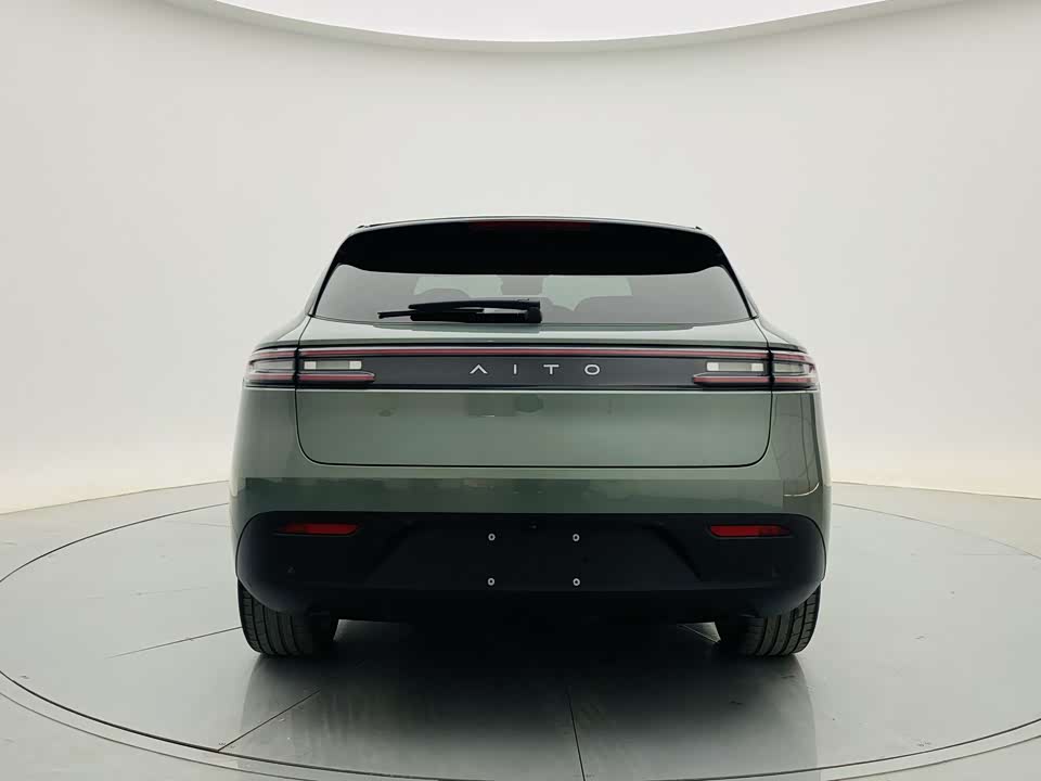 AITO Ask the world M5