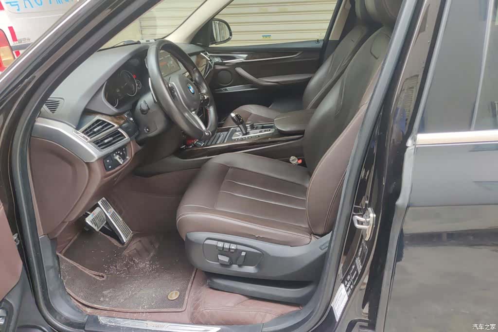 BMW X5, 2018 9