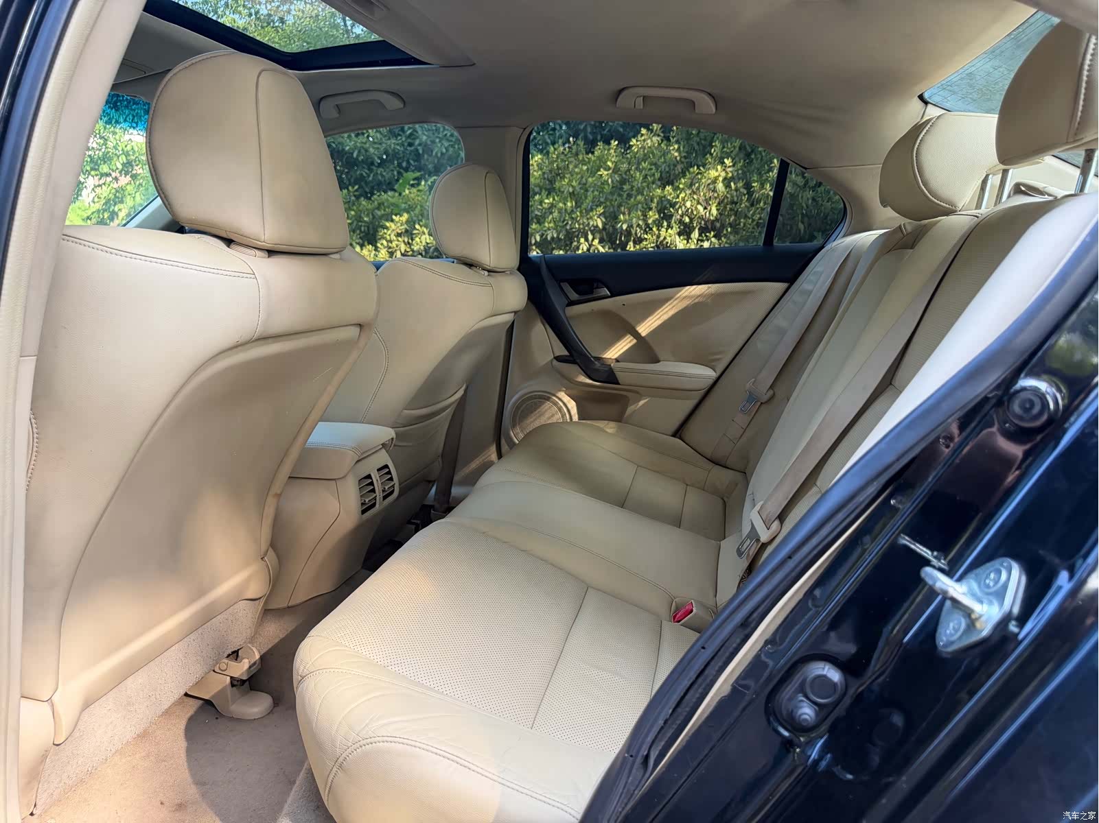 Honda Spirior, 2013 все фото