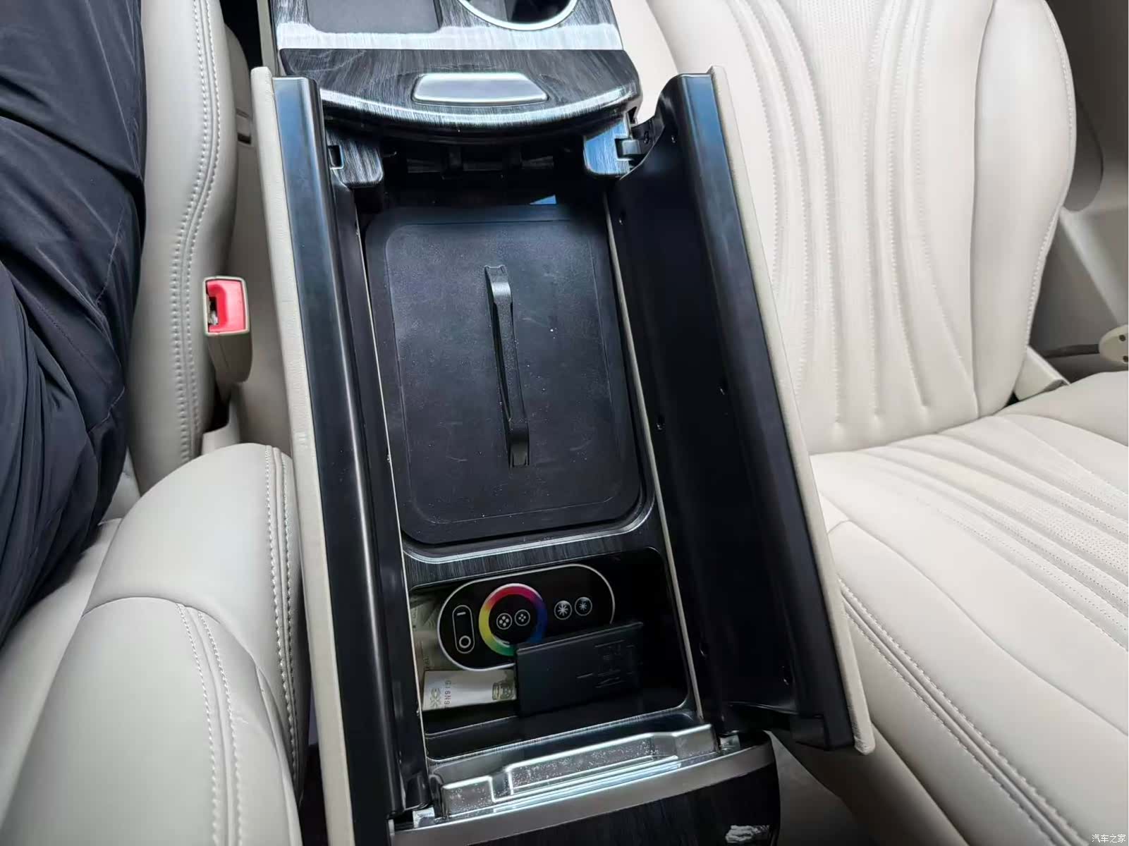 Buick GL8, 2019 15