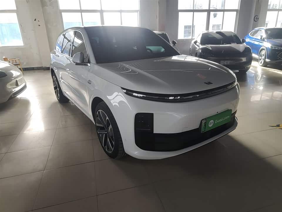 Li Auto Ideal L6