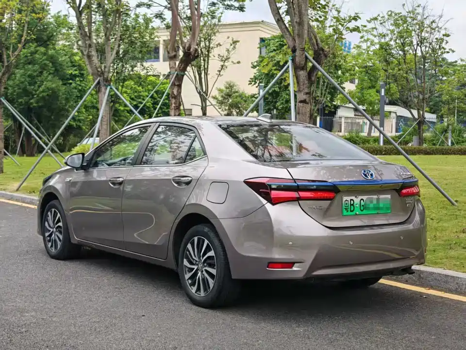 Toyota Corolla dual engine E+