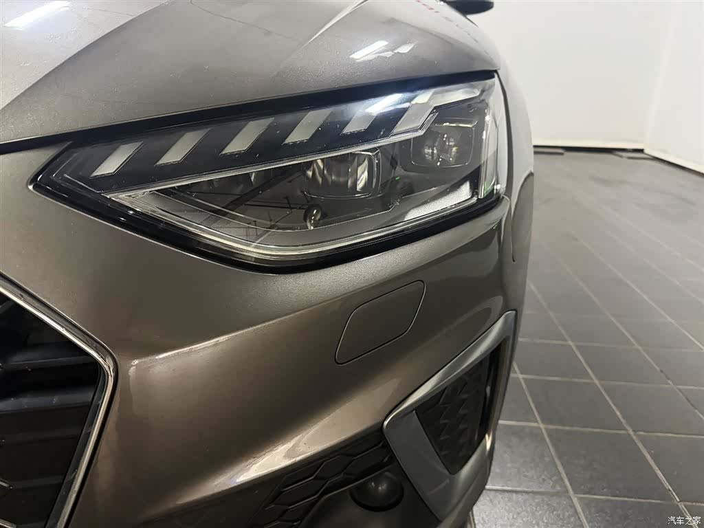 Audi A4, 2021 6