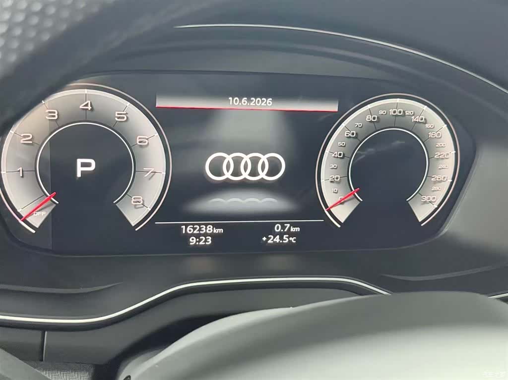 Audi Q5L, 2024 10