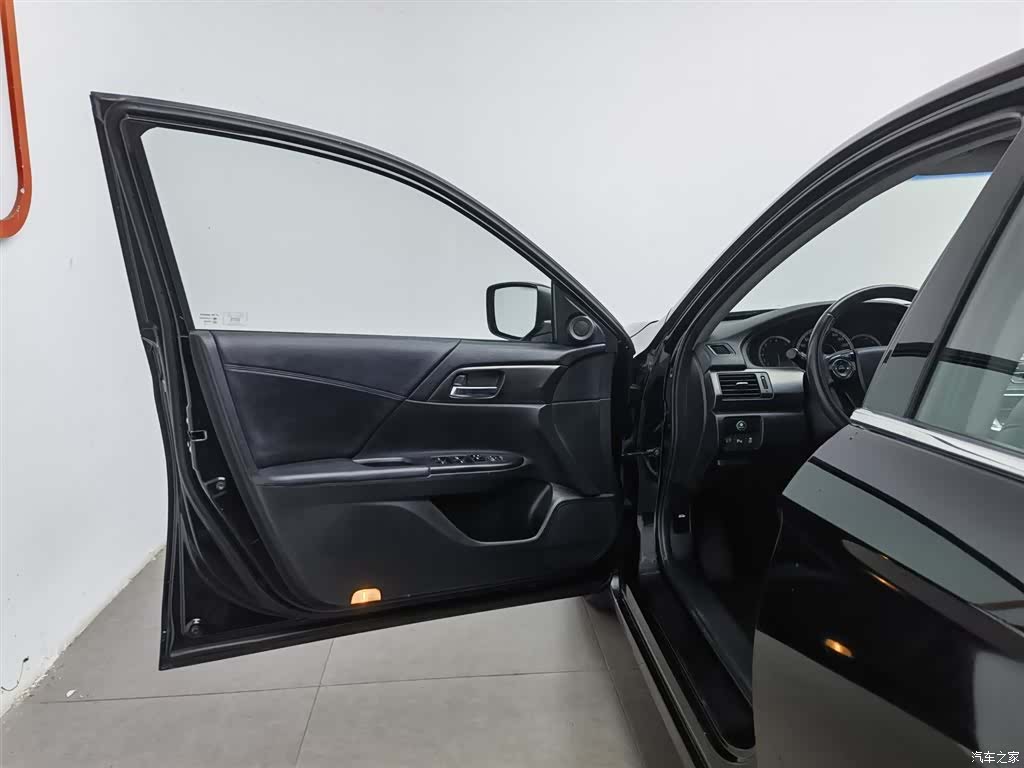 Honda Accord, 2014 8