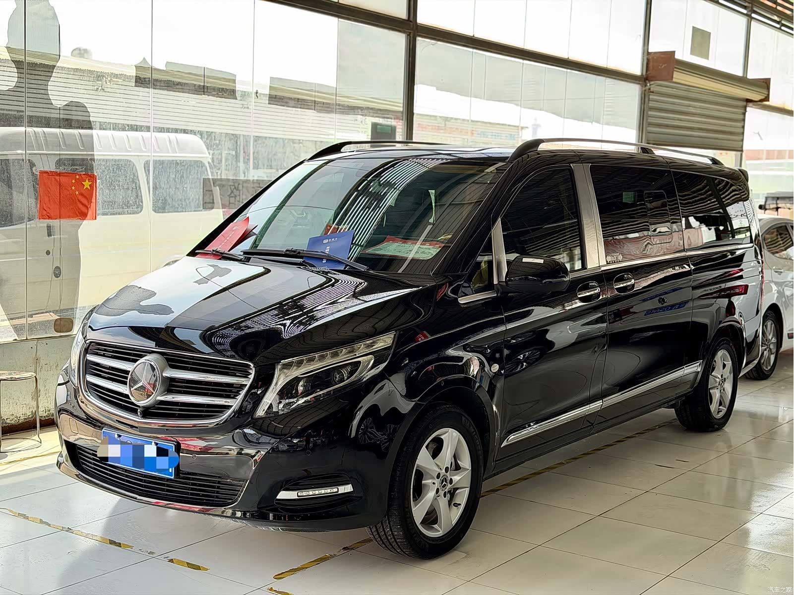 Mercedes-Benz V, 2018 1