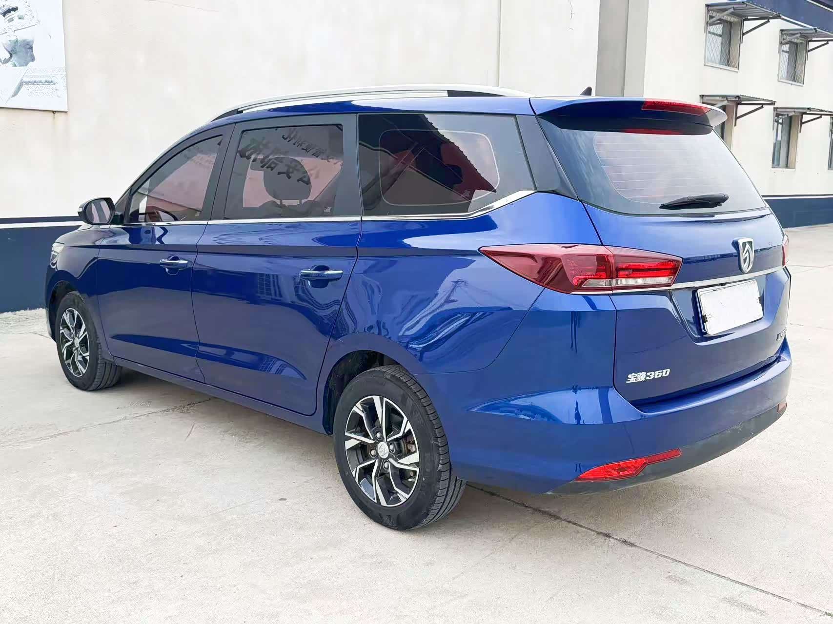 Wuling 360, 2018 4