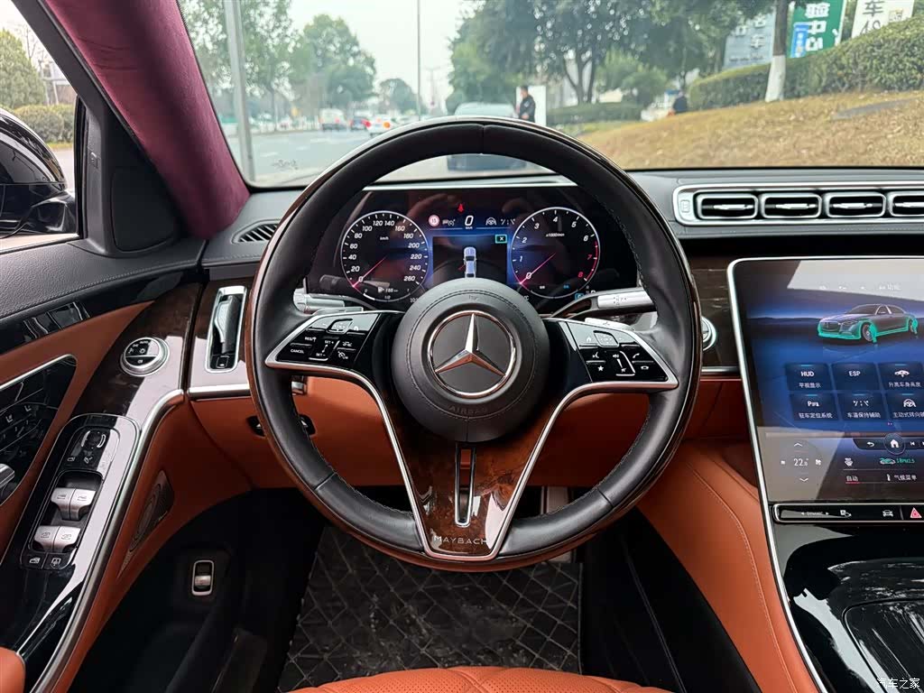 Maybach S-Class, 2021 6