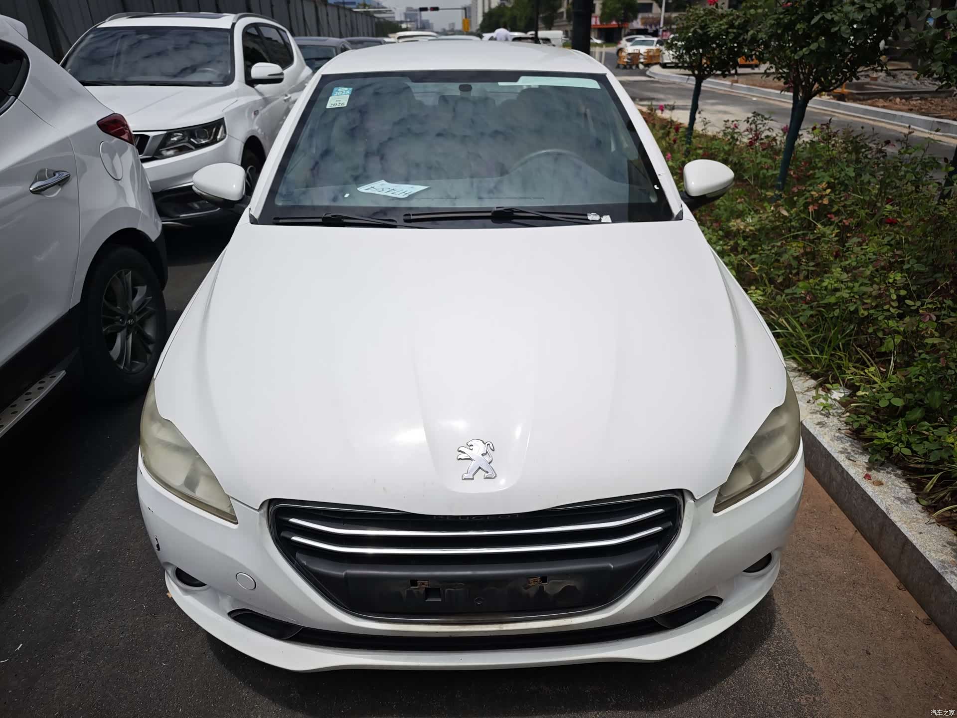 Peugeot 301, 2014 2