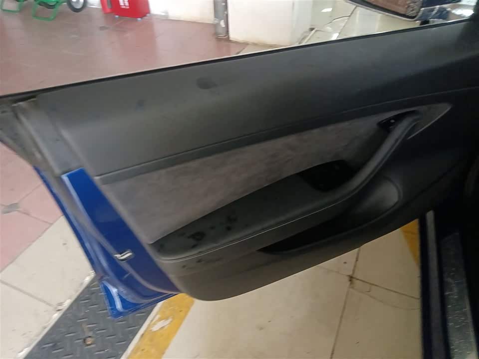 Tesla Model 3 Tesla Model 3