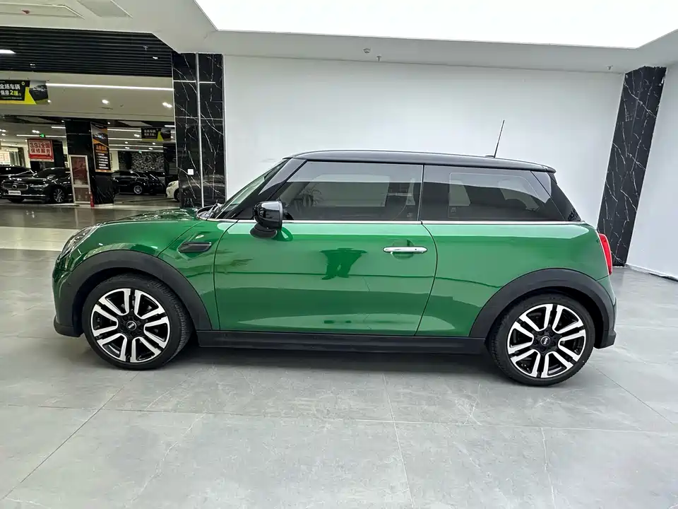 MINI MINI