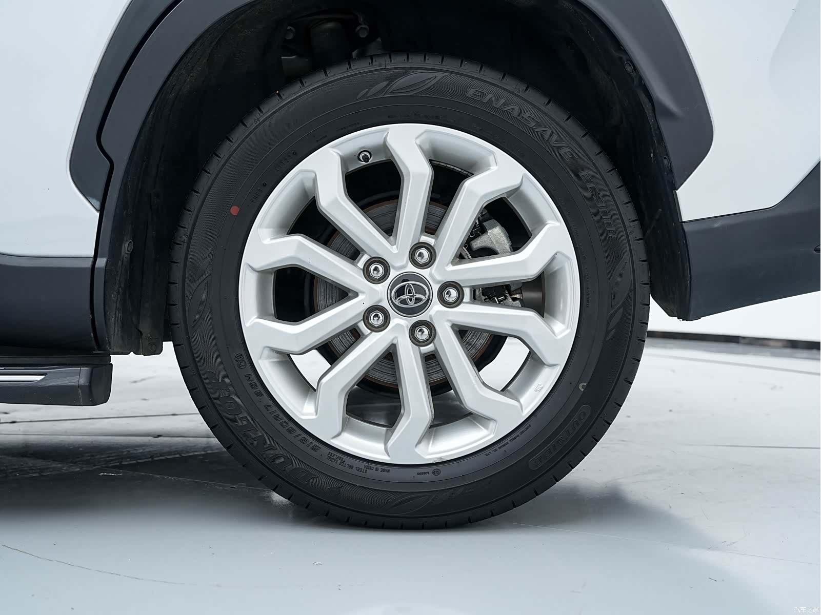Toyota Frontlander, 2023 10
