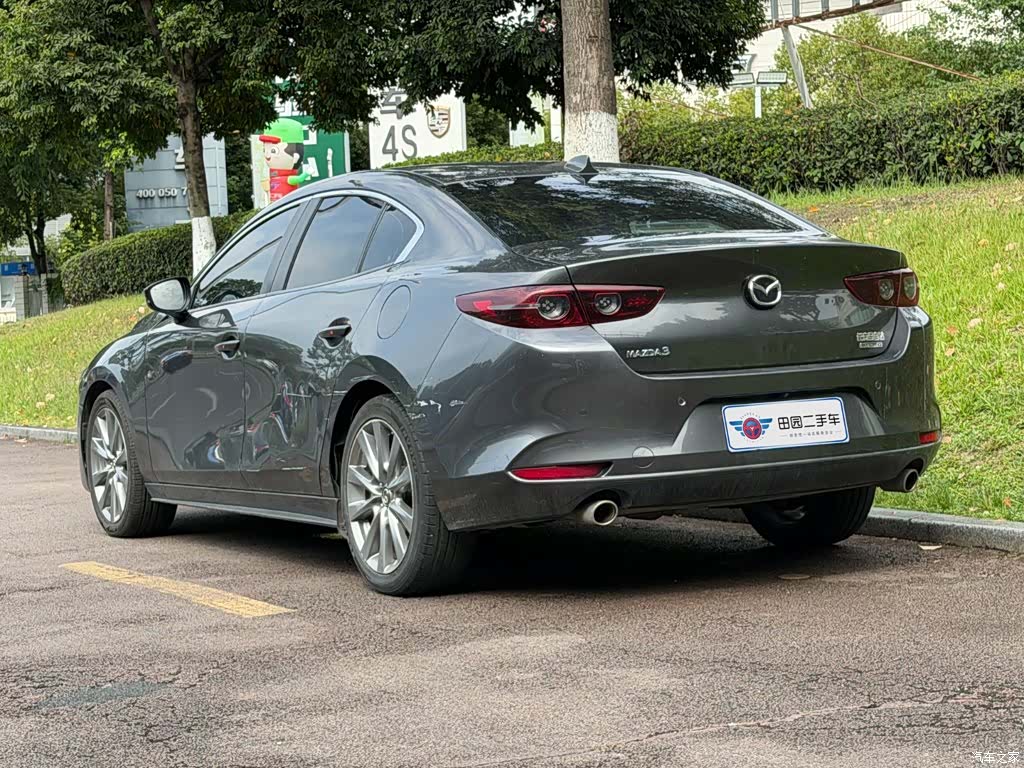 Mazda Mazda3, 2022 4