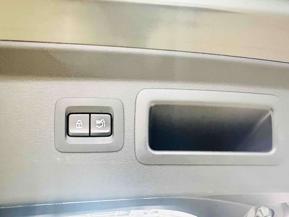 Mazda CX-50 line also