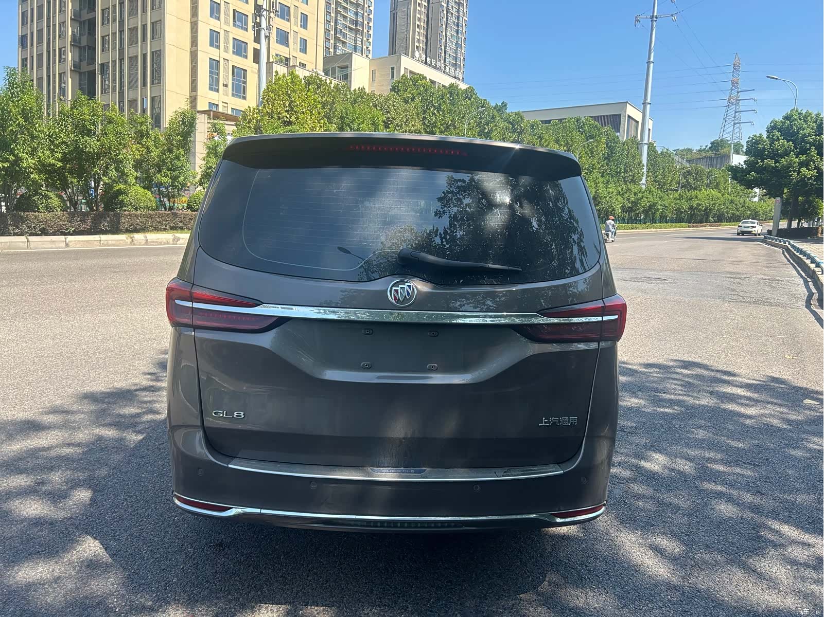 Buick GL8, 2023 4